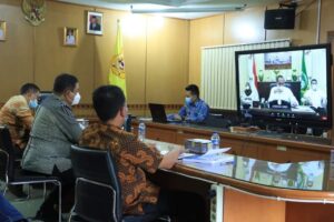 Bupati Dairi Ikuti Rapat Koordinasi Persiapan Pelaksanaan Vaksinasi Covid-19