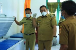 Di Puskesmas Tigalingga, Bupati Dairi “Ahli dan Berpengetahuan Tidaklah Cukup, Jiwa Melayani Harus Diutamakan
