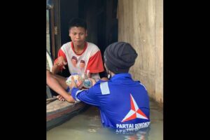 Partai Demokrat Bantu Korban Banjir Berkaus Jokowi Politikus PKS: Keren