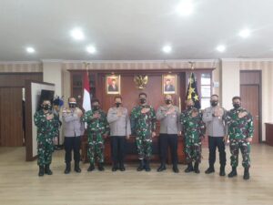 Silaturahmi Danrem 033/wira Pratama di Polda Kepri