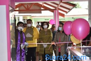 Bupati Dairi Menghadiri Grand Opening Didon Cake & Bakery di Kecamatan Silahisabungan
