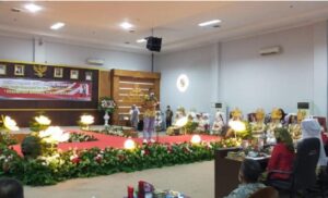 Lomba Pakaian Adat HUT Ke-12 Tulangbawang Barat