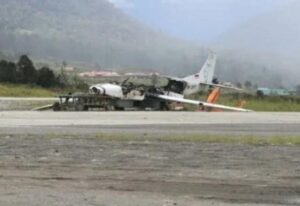 TNI-Polri Terus Buru Kelompok Teroris Penyerang Bandara Ilaga Papua