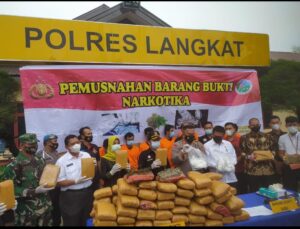 Bupati Apresiasi Polres Langkat, Dalam Pemusnahan 93 Kg Ganja Dan 3 Kg Sabu