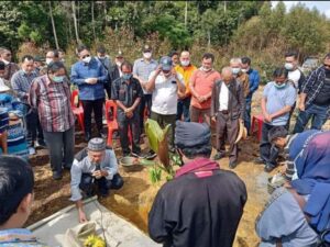 Sekda Pakpak Hharat Hadiri Peletakan Batu Pertama Pembangunan Monumen Sortagiri