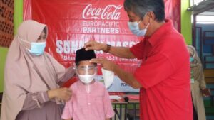 Coca-Cola Europacific Partners Indonesia Gelar Sunatan Massal Selama 5 Hari