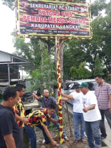 Ketua Satgas PMS Kabupaten Langkat Dirikan Plang PC Satgas Kecamatan Stabat