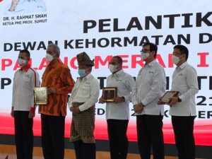 Jusuf Kalla Lantik Muryanto Amin Sebagai Dewan Kehormatan PMI Sumut