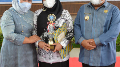 Photo of HUT PGRI & HGN, Bupati Langkat: Guru Harus Di Junjung Tinggi