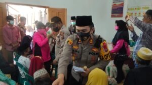 Berbagi Di Jum’at Barokah, Kapolres Langkat Santuni Anak Yatim Piatu Dan Kaum Dhuafa