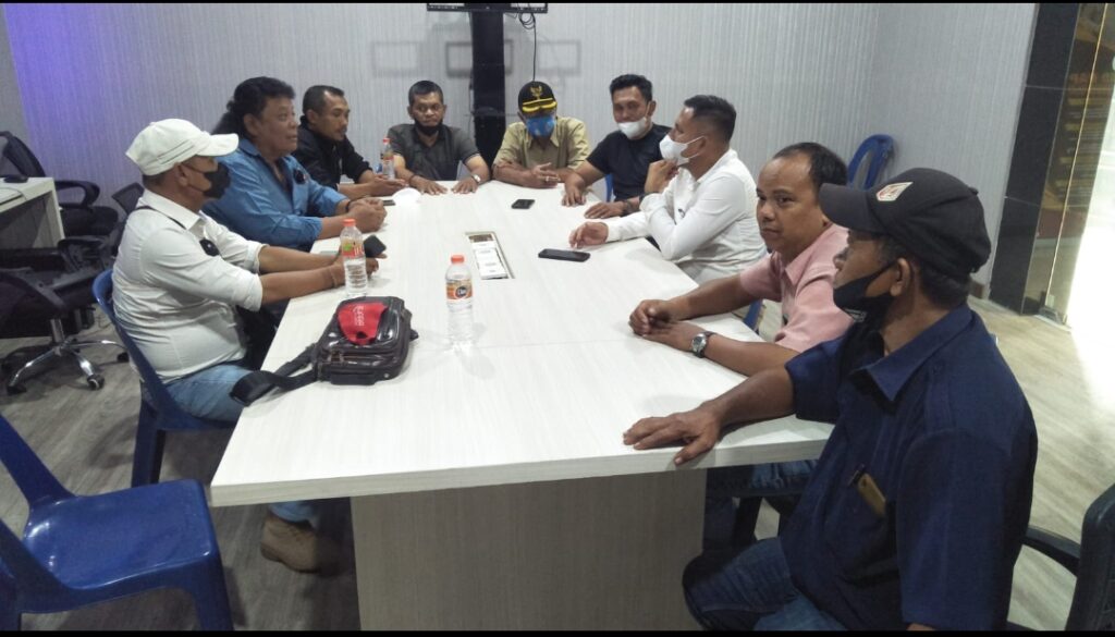 Jalin Sinergitas, Kasi Humas Polresta Deli Serdang Silahturahmi Dengan Awak Media