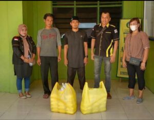 Giat Berbagi Jumat Berkah, Ketua Komunitas Seniman Binjai “Kita Agendakan di Setiap Jumat