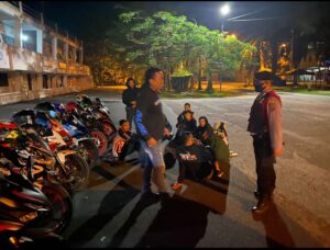 Antisipasi Gangguan Kamtibmas, Sat Sabhara Polresta Deli Serdang Laksanakan Patroli Blue Light