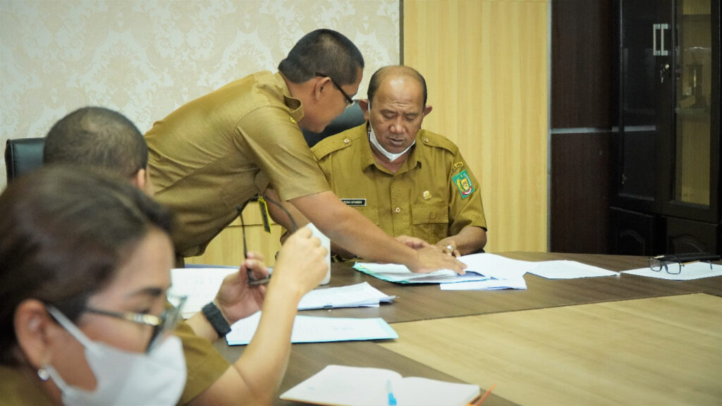 PLT Bupati Langkat Pimpin Rapat Pointer Terkait Pilkades