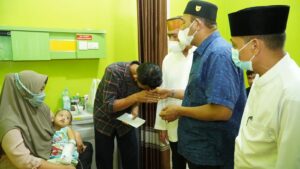 PLT Bupati Langkat & Warga Langkat Do’akan Kesembuhan Balita Leukemia