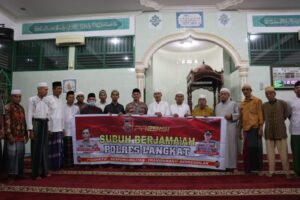Kapolres Langkat Polda Sumut, Laksanakan Giat Quick Wins Kasatwil dengan Turun Langsung ke Muka Masyarakat