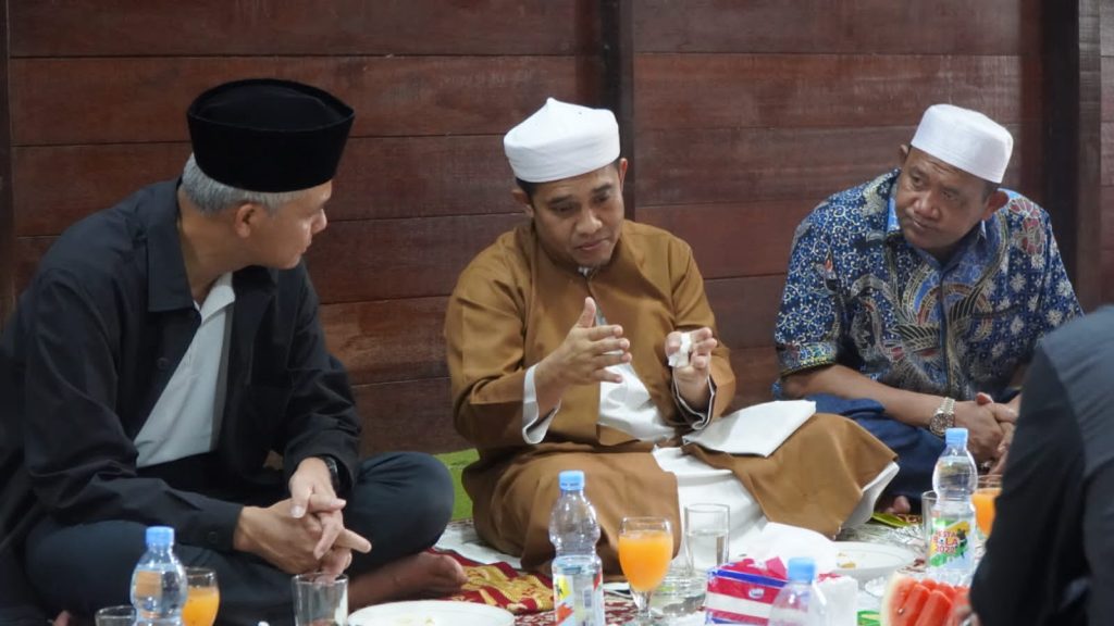 Kunjungi Tuan Guru Besilam, Ganjar Pranowo Disambut Plt Bupati Langkat