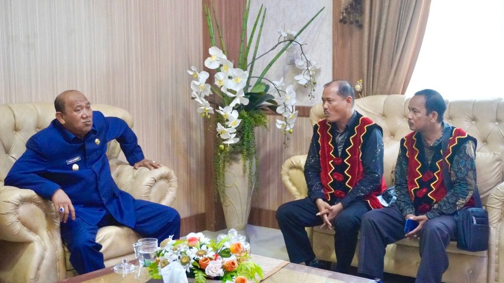HIMNI Audiensi ke Plt Bupati Langkat