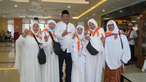 Syah Afandin Do’akan Kelancaran Beribadah 368 JCH