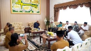 Syah Afandin Hadiri Pelantikan FKUB