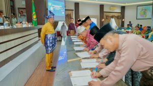 Pemkab Langkat Teken Pakta Integritas, Ini Harapan Syah Afandin