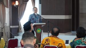 Mewakili Plt. Bupati Langkat, Sekda Amril Buka Rapat Pleno TPKAD