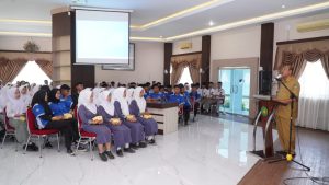 Hadiri Seminar Nasional Beasiswa, Syah Afandin: Tanamkan di Hati Jadi Orang Hebat