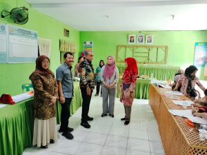 Pj Bupati Langkan Lakukan Sidak di Kantor Desa Tanjung Jati