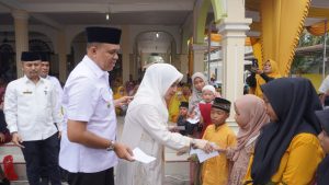 Faisal Hasrimy Ajak Masyarakat Awasi Kinerja Camat Dan Kades