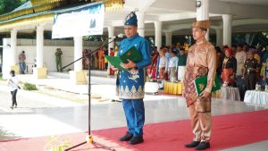 Pimpin Upacara Hardiknas, Pj Bupati Langkat Titipkan Pesan Khusus Guru se Kabupaten Langkat