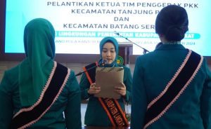 Pj Ketua Langkat Lantik Dua Ketua TP PKK Kecamatan