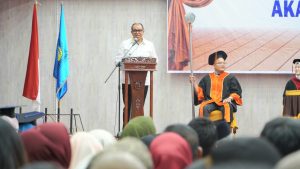 Pj Bupati Langkat : Lulusan Akbid Harus Berikan Pelayanan Keseha