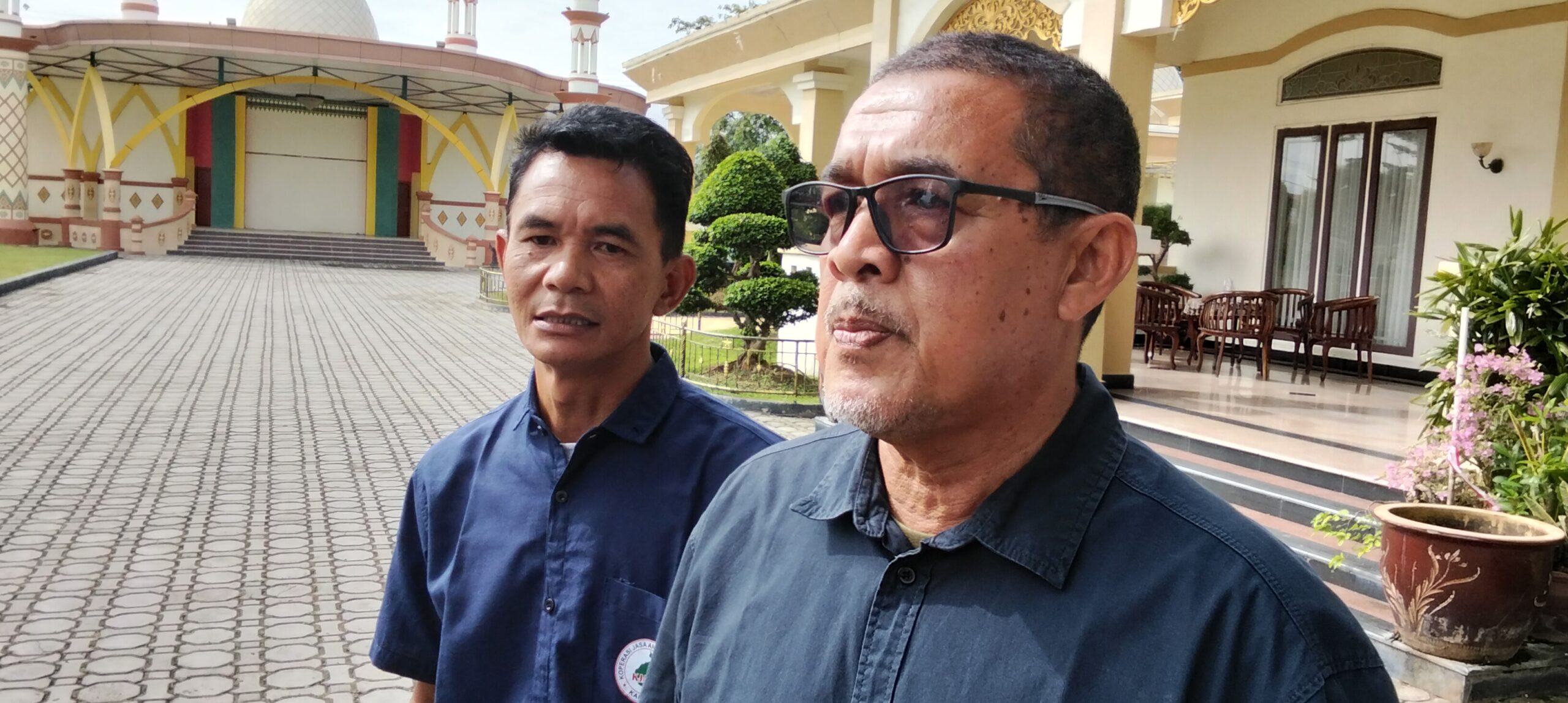 Sopir Taksi Karimun Tolak Pengelolaan Parkir oleh PT MPK: Dinilai Perusahaan Baru dan Belum Berpengalaman